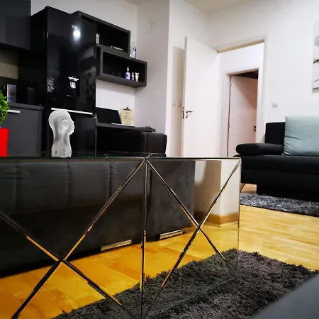 Merkur Luxury Apartman Apartment