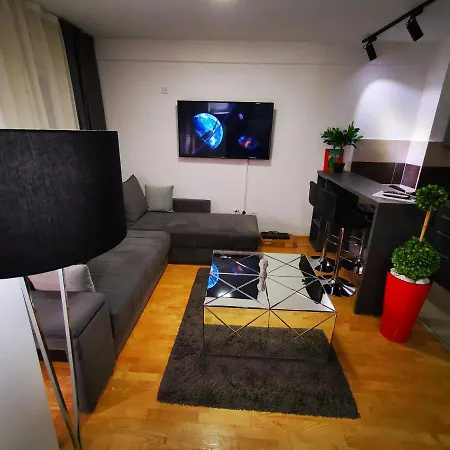 Merkur Luxury Apartman * Nis